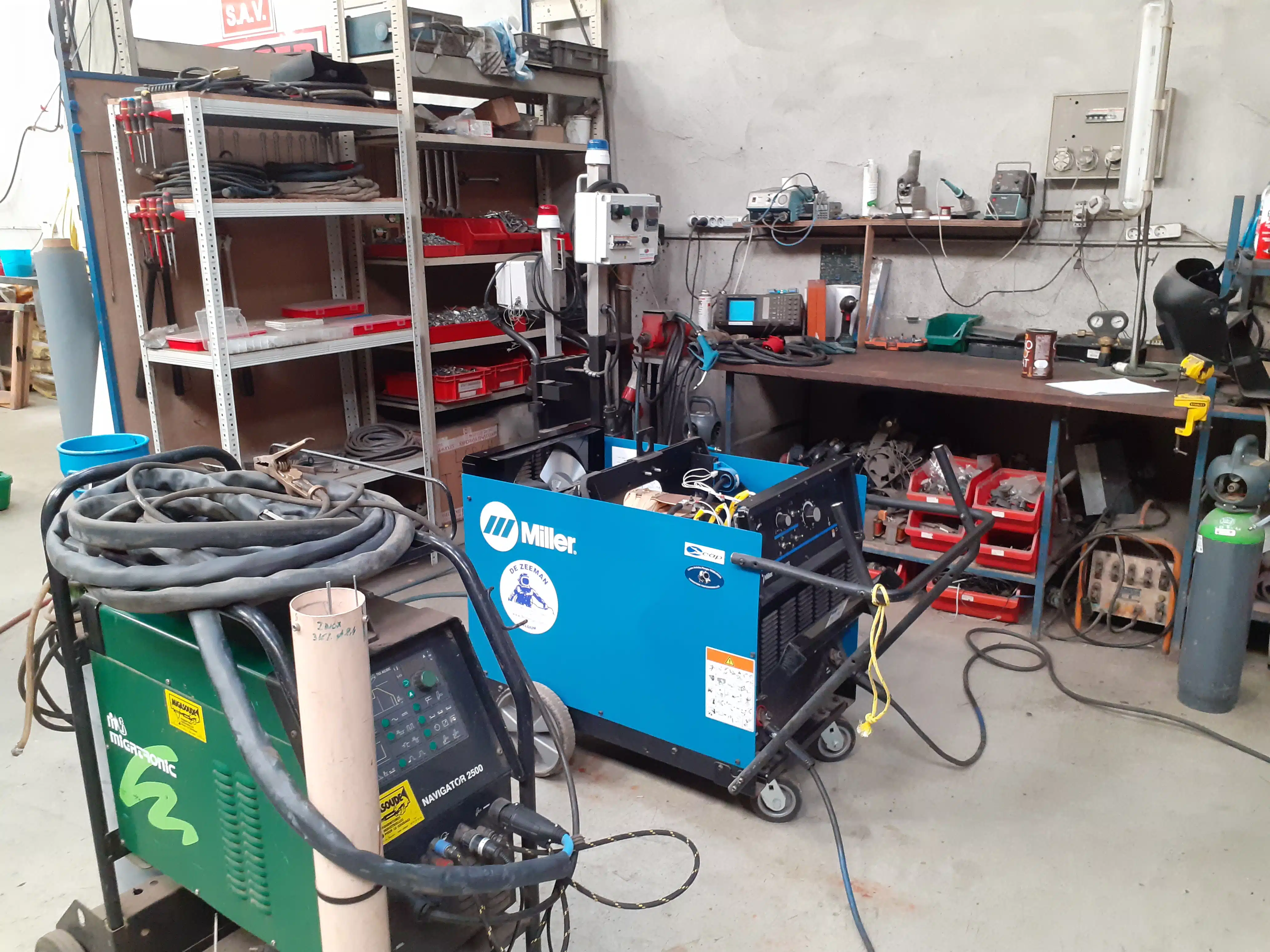 Poste à souder MIGATRONIC et MILLER Poste à souder-MIGATRONIC-MILLER